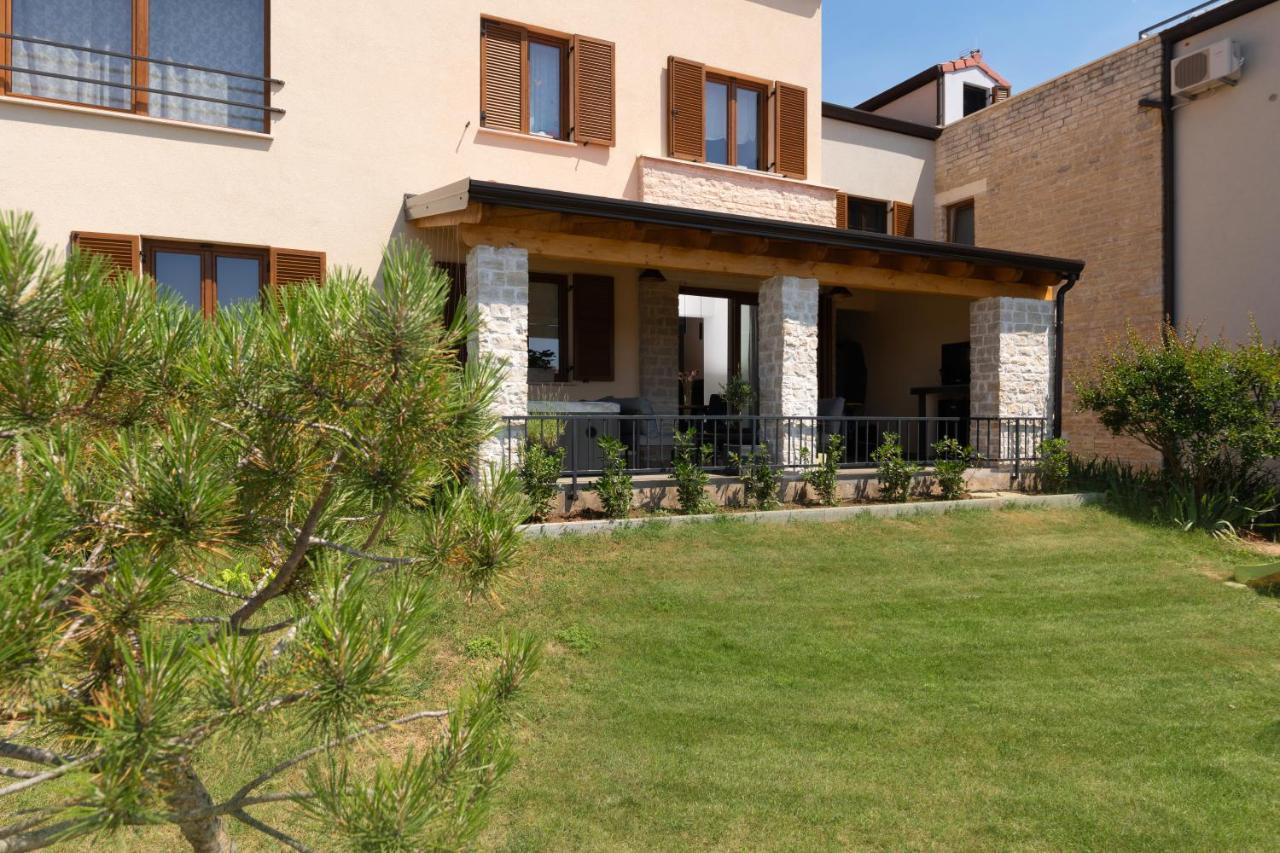 Holiday Home Maslina Poreč Buitenkant foto
